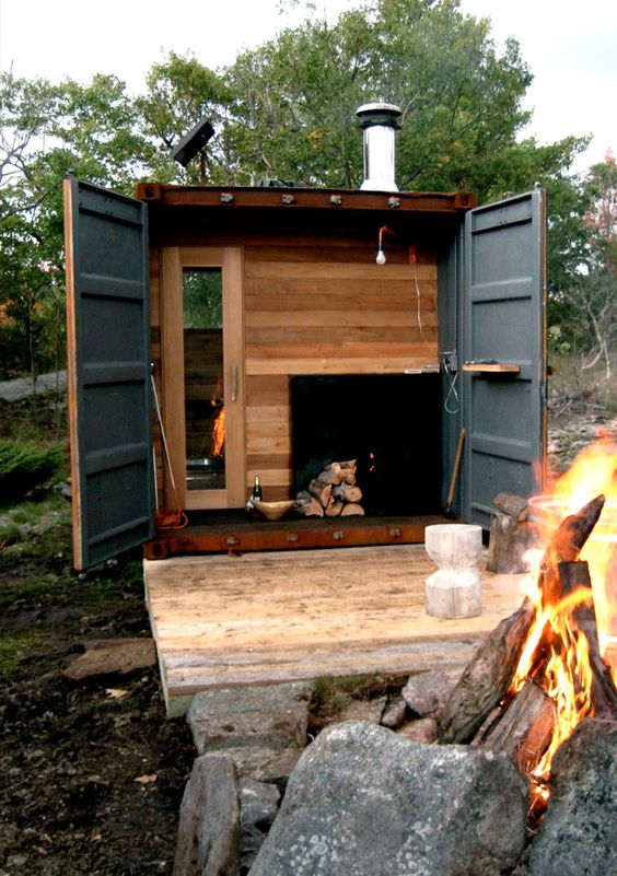 21 Inexpensive DIY Sauna and Wood-Burning Hot Tub Design Ideas