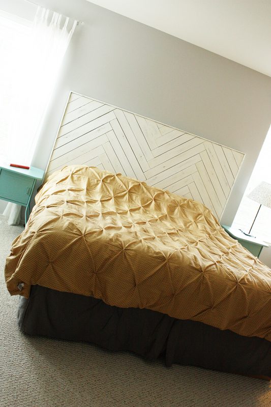 31 Unique Diy Headboard Ideas To Turn, Diy Upholstered Headboard With Pool Noodles