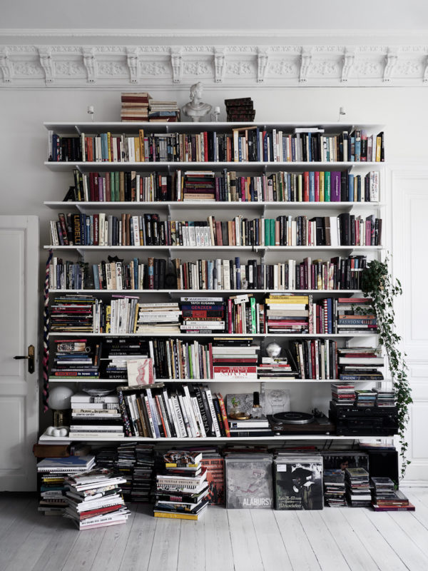 DIY Bookshelf