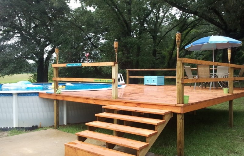 How to build a small pool deck