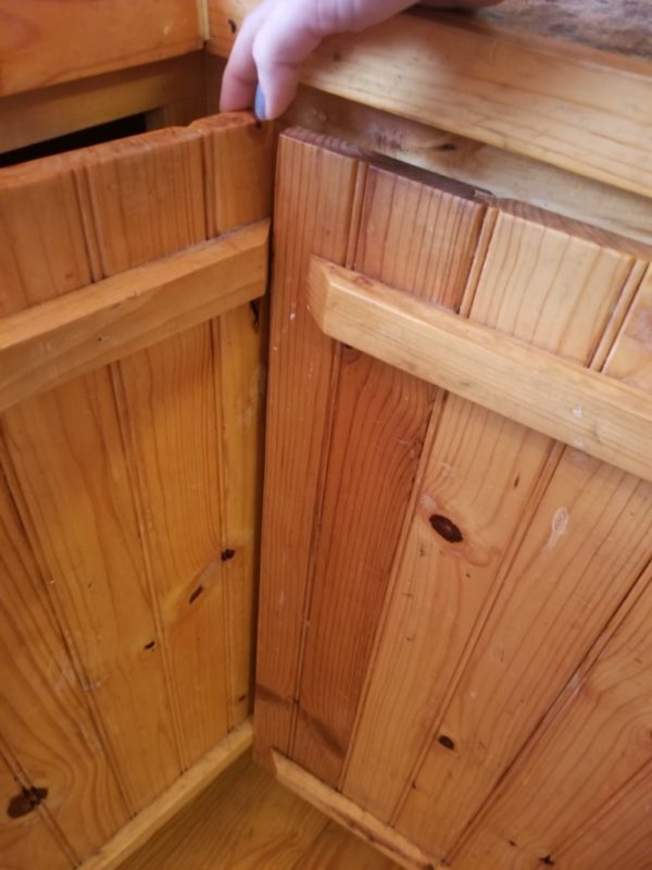 How To Fix An Awkward Corner Cabinet In 5 Easy Steps