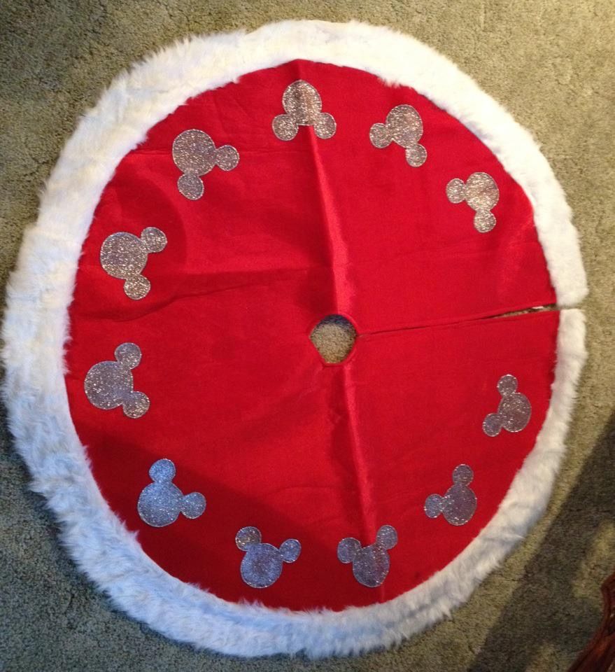 Create a DIY Christmas Tree Skirt from One of These 16