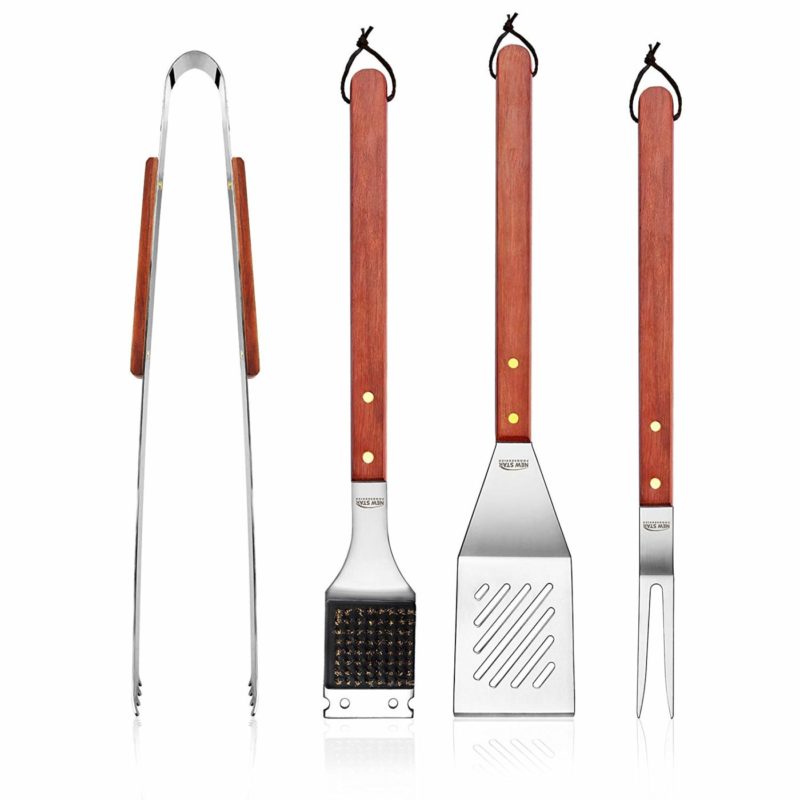 8 Best Grill Tool Set Reviews. Ultimate Grilling Tools for Smart ...