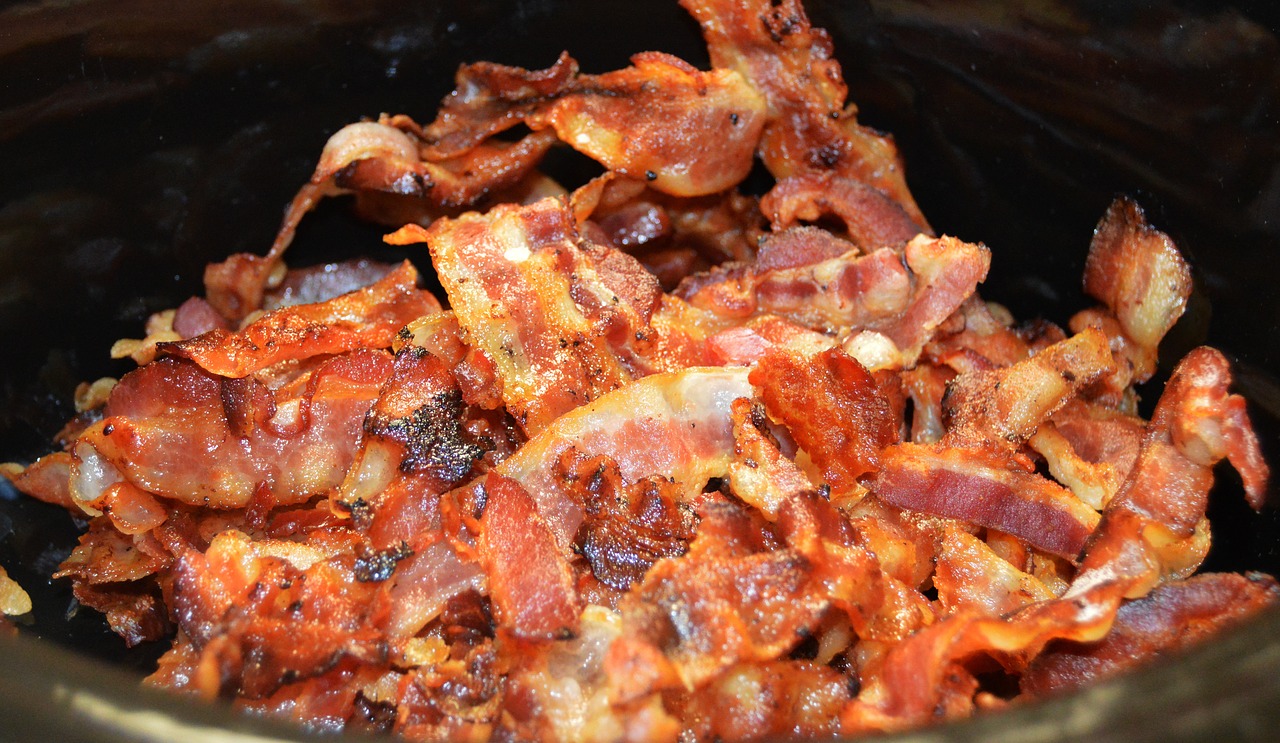 delicious looking fried bacon