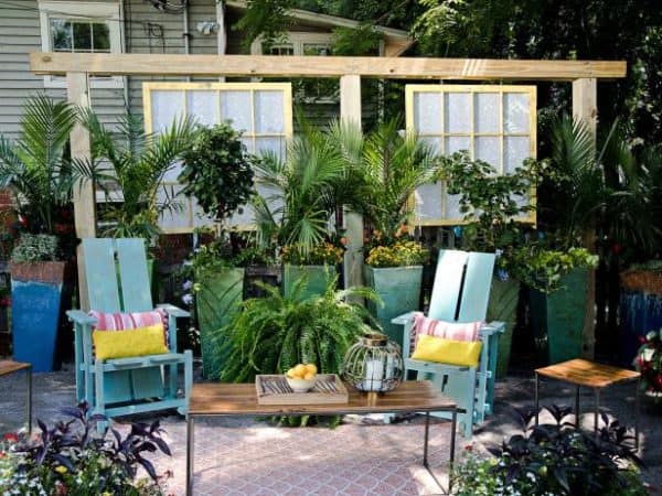 30 DIY Cheap Fence Ideas for Your Garden, Privacy, or Perimeter