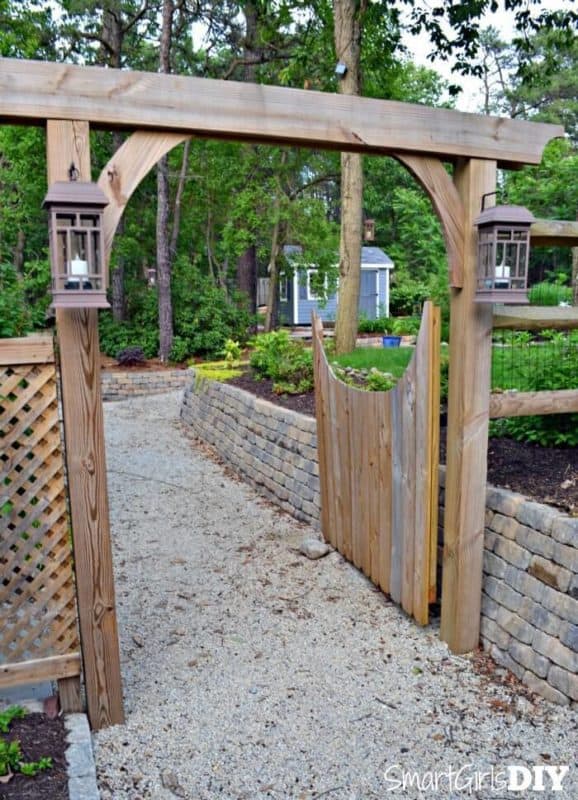 How to build a wooden archway