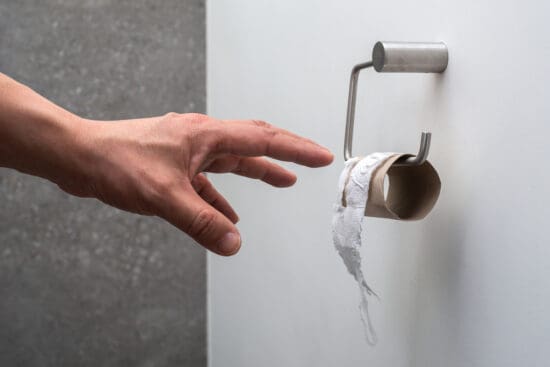 8 Sustainable Toilet Paper Alternatives (and a Few Emergency Options)