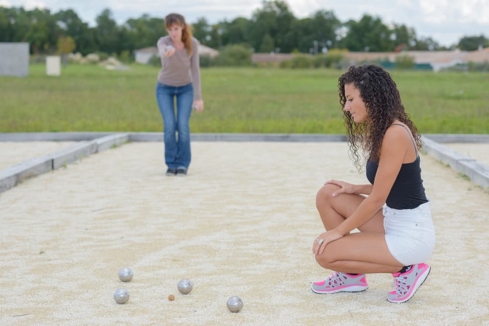 9 Summer Games to Play Outside with Friends or Family